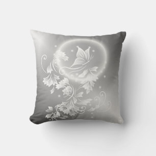 Blommigt Butterfly Silver White Fantasy Kudde