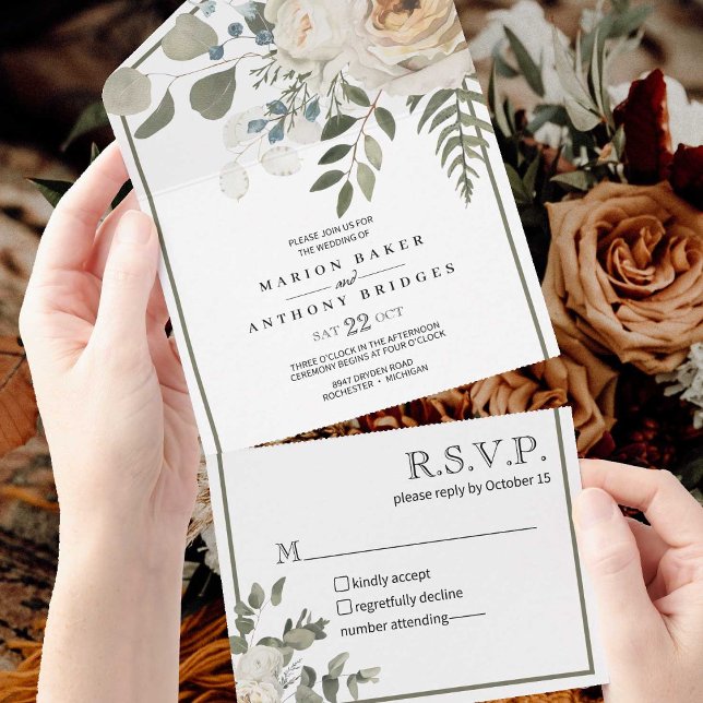 Blommigt Cream Benvit Ro Greenery Bröllop (Lovely cream colored roses with eucalyptus and ferns make a bold statement.)
