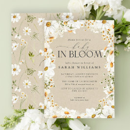 Blommigt Daisy Baby i Bloom Kraft Papper Shower Inbjudningar