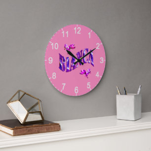 Blommigt Designade Bianca Namn, väggklocka