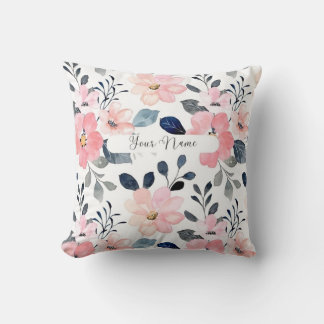 "Blommigt Elegance: Personlig Pillow Design med Kudde