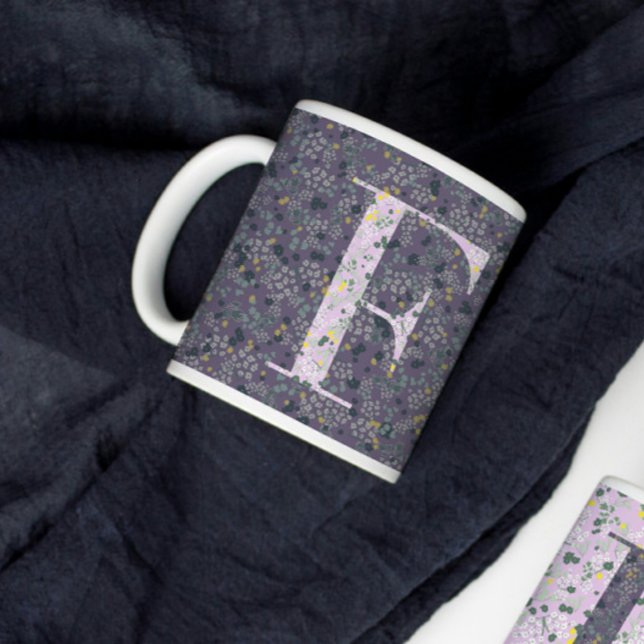 Blommigt Elegant Classy Monogram F lila med fras Kaffemugg (Skapare uppladdad)