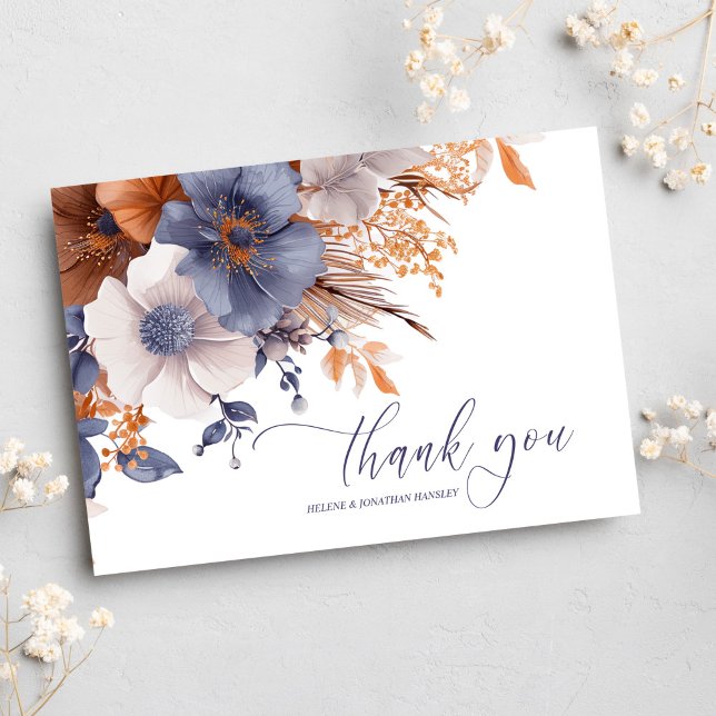 Blommigt Elegant Dusty Blue Rust Bröllop Tack Kort (Floral Elegant Dusty Blue Rust Wedding Thank You Card)