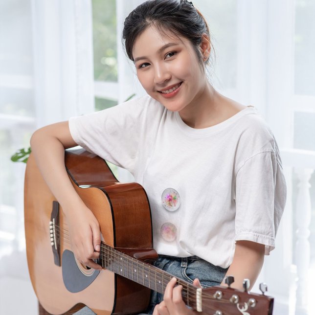 Blommigt eller t-skjorta t shirt (Skapare uppladdad)