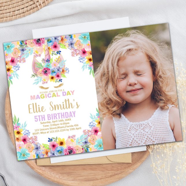 Blommigt Färg Photo Unicorn Birthday-inbjudningar Inbjudningar (Floral Colors Photo Unicorn Birthday Invitations)