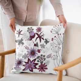 Blommigt färglös kudde