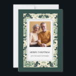 Blommigt för elegant Grönt Vintage Photo God jul Julkort<br><div class="desc">Elegant grönt vintage blommigt  "God jul" fotohälsningskort personlig med ditt namn. Kontakta mig om du behöver hjälp med dina anpassningar eller om du vill begära ytterligare matchning eller samordning av Zazzle-produkter för din julhelg.</div>