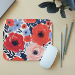 Blommigt för färglös modern Rött vitt blått vatten Musmatta<br><div class="desc">Mus Pad med färgen Modern Rött vitt blått Watercolor Blommigt har en modern design av rött och blåa blommor mot en vit bakgrund. Designad av Evco Studio www.zazzle.com/store/evcostudio</div>