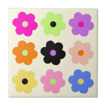 Blommigt för färglösa enkla Daisy Retro BOHO-Chic