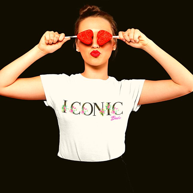 Blommigt för ikonisk babe t shirt (Skapare uppladdad)