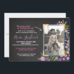 Blommigt för Lila av fotoFödelsedagsfest för alla  Inbjudningar<br><div class="desc">Lägg till ditt foto i vintagen stil blommigt inbjudan. Lägg till alla åldrar. Utskrift bakåt ingår.</div>