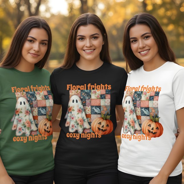Blommigt Frights & Mysigt Nights T Shirt (Skapare uppladdad)