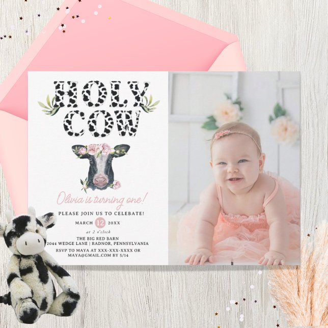 Blommigt Girl Heliga Cow Foto på födelsedagen Inbjudningar (Skapare uppladdad)
