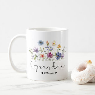 Blommigt Grandma Baby annons Gifts Est 2025 Kaffemugg