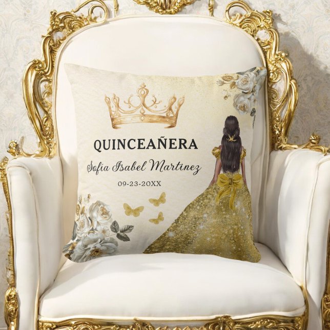 Blommigt Guld Princess Quinceanera Birthday Kudde (Skapare uppladdad)