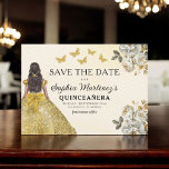 Blommigt Guld Spara födelsedagskvällen Spara Datumet<br><div class="desc">Meddela din speciella dag med Blommigten Guld Spara datumkvinceañerakortet. Den här eleganten har lyxfyllda accenttecken i guld blommigt som är mycket sofistikerade och charmerande. Perfekt för att ange tonen för din kommande quinceañera, så kombinerar det här datumet en aning regal skönhet med tidlös elegans. De känsliga detaljerna i guld symboliserar...</div>