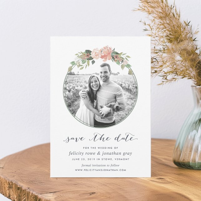 Blommigt i mitten av sommaren Foto Spara datumkort Datumet (Skapare uppladdad)
