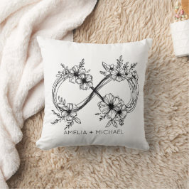 Blommigt Infinity Sign Anpassade Namn Pillow Kudde