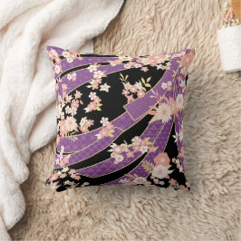 Blommigt Kimono Mönster Violet Kudde