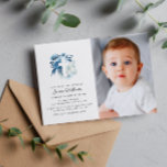 blommigt kor Baptism - fotoinbjudan Inbjudningar<br><div class="desc">Gratulera till din baby-banaptism med den här blommigten kor-designen med ett foto av baby. Texten och formuleringen kan tillsammans med andra inslag i detta mönster vara personlig. Bilden kan ersättas och redigeras.</div>