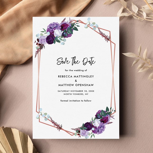 Blommigt Lila Botaniska Bröllop Spara Datumet (Purple Floral Horizontal Save the DateAnnouncement Card)