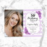 Blommigt Lila White Photo 50:e födelsedagen Inbjudningar<br><div class="desc">Femininininbjudan till elegantens blommigt på 50 år med ditt foto. Glam-, vit- och lavender-lila med rand, ljust lilac ro, skriptteckensnitt och konetti. Perfekt för en snyggt vuxen under firande party. Anpassa med dina egna detaljer. Kan anpassas för vilken ålder som helst! Skrivna Zazzle-inbjudningar eller digital utskrivbar mall för omedelbar nedladdning....</div>