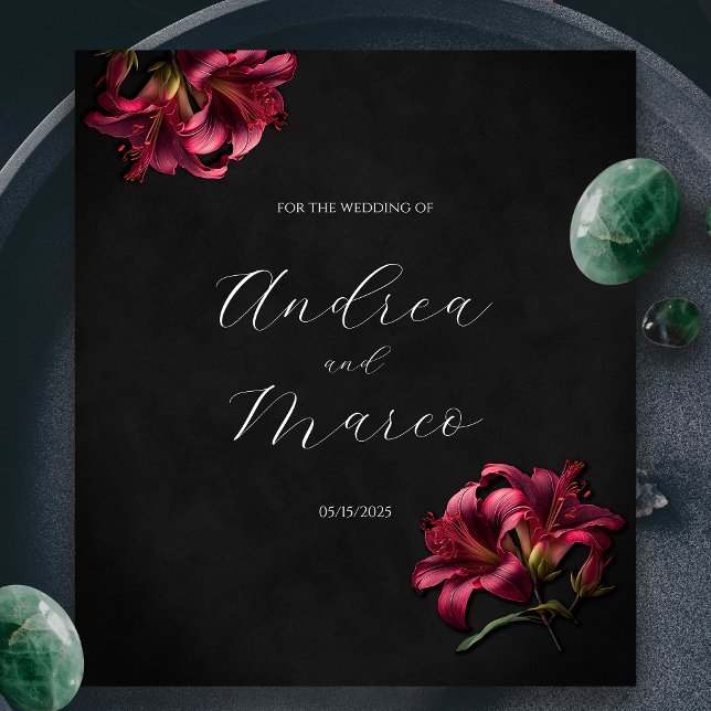 Blommigt Lilly Mörk Gothic Bröllop Vinflaska Etikett (Floral Lilly Dark Gothic Wedding Wine Label)