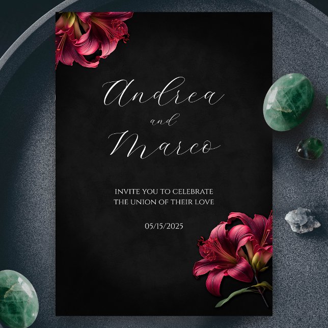 Blommigt Lily Mörk Gothic Wedding-inbjudan Inbjudningar (Floral Lilly Moody Gothic Wedding Invitation)