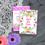 Blommigt Mexikanska Fiesta & Papel Picado White Spara Datumet<br><div class="desc">Blommigt Spara datumkortet på ett färglöst mexikanskt Fiesta stil och dekorerade båda sidor med konstblommor och papelpicado. Texten på framsidan lyder helt enkelt "Spara datumet". På baksidan ställs redot in så att du kan lägga till ditt speciella datum, ditt namn, tillfälle och anpassningsbar. Utformningen kan anpassas till kostym oavsett tillfälle...</div>