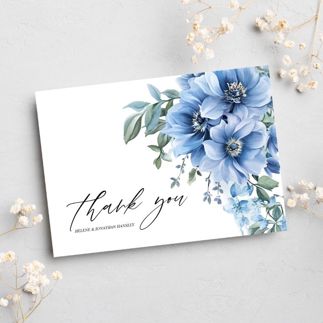 Blommigt Modern Elegant Dusty Blue Bröllop Tack Kort (Floral Modern Elegant Dusty Blue Wedding Thank You Card)