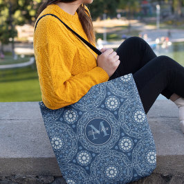Blommigt Monogram för marinblå Mandala Lotus Tygkasse