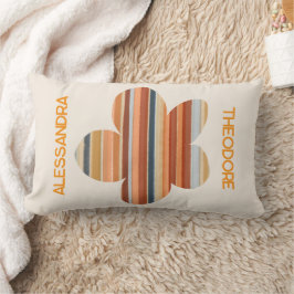 Blommigt monogram retro rand 70s boho orange kräm lumbarkudde