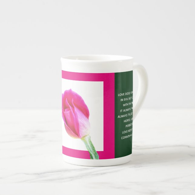 Blommigt Mugg, Rosa ros Corinthian Verse vid Kärle Benporslin Mugg (Framsida höger)