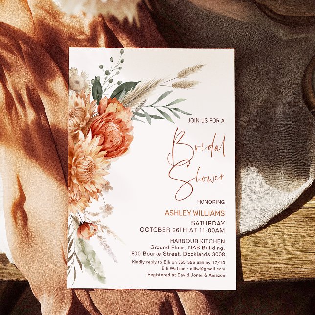 Blommigt Orange Brown Fall i Kärlek Möhippa Inbjudningar (Fall in Love Bridal Shower Invitation Autumn, Fall Bridal Shower Invitation Orange Brown Floral)