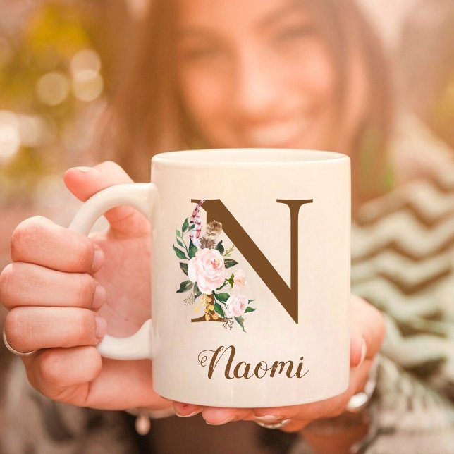 Blommigt Personlig Bridesmaid Brev N Gift Kaffemugg (Skapare uppladdad)