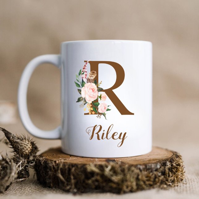 Blommigt Personlig Bridesmaid Brev R Gift Kaffemugg (Skapare uppladdad)
