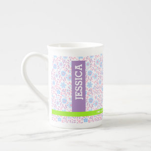 Blommigt Personlig Namn & Monogram Benporslin Mugg