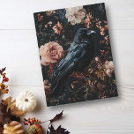 Blommigt Raven Kråka Gothic Vykort<br><div class="desc">Den här designen har skapats med digitalteknik. Det kan vara personlig genom att klicka på anpassningsknappen och ändra färg, lägga till namn, initialer eller ord. Kontakta mig på colorflowcreations@gmail.com om du vill ha denna design på en annan produkt. Se fler av mina skapelser eller följ mig på www.facebook.com/colorflowcreations, www.instagram.com/colorflowcreations, www.twitter.com/colorflowart...</div>