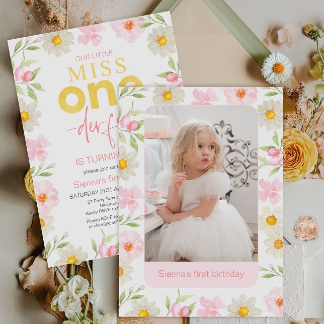 Blommigt Rosa Photo Miss Onederful 1:a födelsedage Inbjudningar (Photo Miss Onederful 1st Birthday Invitation Template, Girls Onederful First Birthday Invitation )