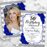 Blommigt Royal Blue Silver Photo 50:e födelsedagen Inbjudningar<br><div class="desc">Elegant, blommigt, feminin 50-årsinbjudan med ditt foto på baksidan av kortet. Glam, royal blå design med faux glitter silver. Funktioner rand, safiren blue ro, skripttypsnitt och konetti. Perfekt för en snyggt vuxen under firande party. Anpassa med dina egna detaljer. Kan anpassas för vilken ålder som helst! Skrivna Zazzle-inbjudningar eller digital...</div>