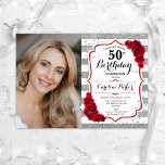 Blommigt Silver White Röd ros Foto 50:e födelsedag Inbjudningar<br><div class="desc">Femininininbjudan till elegantens blommigt på 50 år med ditt foto. Glam, vit och röd design med faux glitter silver. Funktioner rand, röd ros, typsnitt för skript och confietti. Perfekt för en snyggt vuxen under firande party. Anpassa med dina egna detaljer. Kan anpassas för vilken ålder som helst! Skrivna Zazzle-inbjudningar eller...</div>