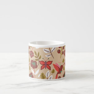 Blommigt: sömlösa blommor, fåglar, fjäril, mönster espressomugg