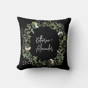 Blommigt svartvit elegant dekoration monogram kudde
