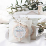 Blommigt | Tropiskt bröllop i Marocko Runt Klistermärke<br><div class="desc">Lägg till en speciell beröring i kuvert, godispåsar, handgjorda slitbanor och mycket mer med våra blommigtar. Lägg till anpassningsbarnas ordalydelse i den här designen genom att använda rutorna "Redigera den här designmallen" på objektets höger eller klicka på den blå "Anpassa den" om du vill ordna texten, ändra typsnitt och färg...</div>