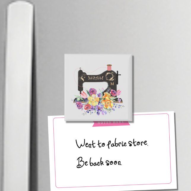 Blommigt Vintage Sewing Maskin Monogram Magnet (Skapare uppladdad)