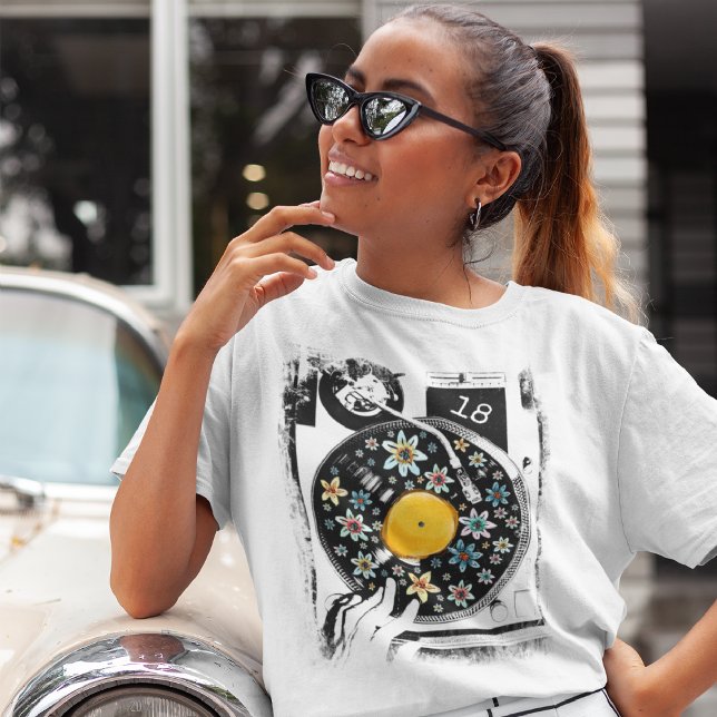 Blommigt: Vinyljournal för Anpassningsbar av flytt T Shirt (Skapare uppladdad)