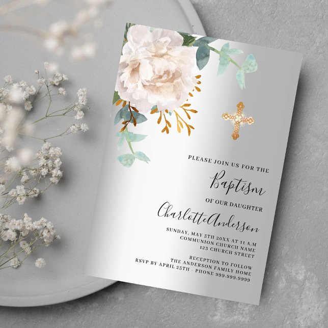 Blommigt vit silver-grönare kor-baptism inbjudningar (Skapare uppladdad)