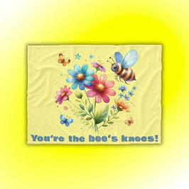 Blommigt Watercolor Monogram Du är Bees Knees Fleecefilt