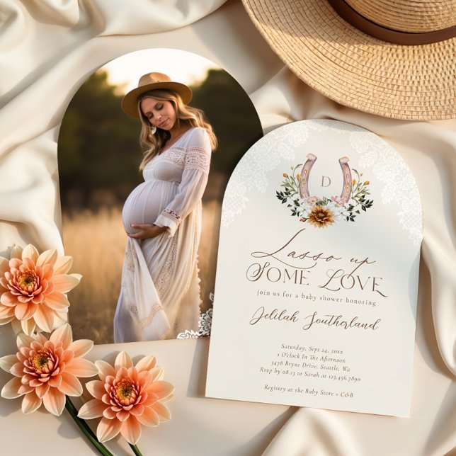 Blommigt Western barnskor för fotopapperfoto Inbjudningar (Lasso Love Floral Western Horseshoe Photo Arch Invitation)