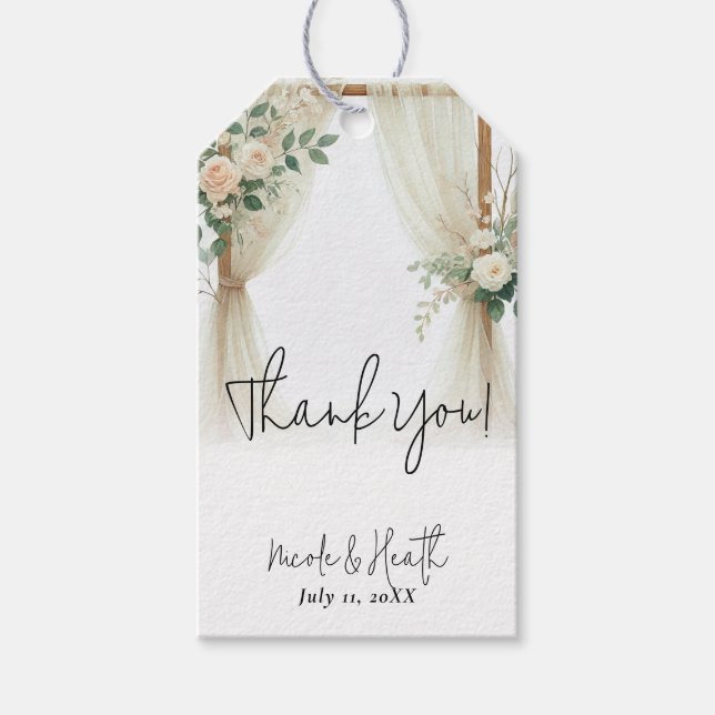 Blommigt Wooden Arch Greenery Ro Rustic Bröllop Presentetikett (Framsidan)